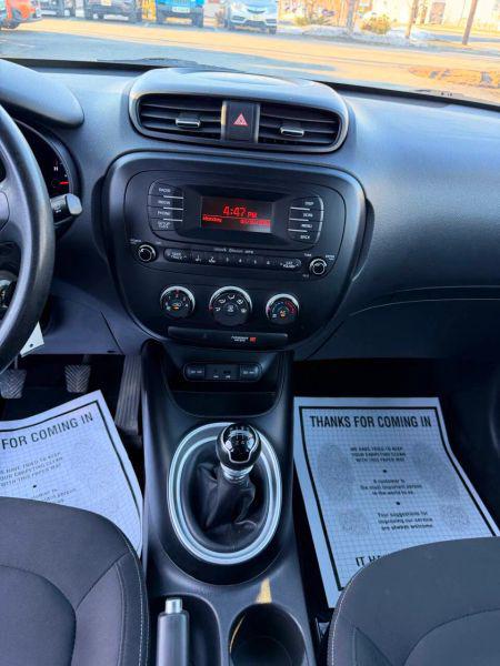 2015 Kia Soul Base
