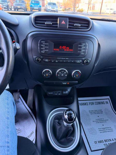 2015 Kia Soul Base