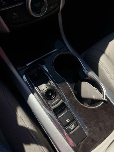 2019 Acura TLX Standard