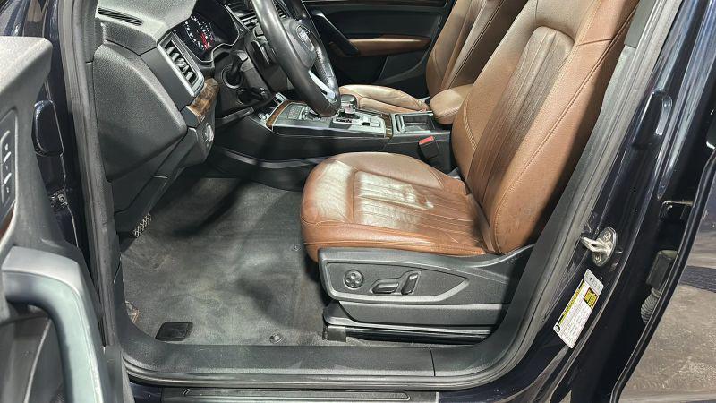 2020 Audi Q5 Titanium Premium 45 TFSI quattro S tronic