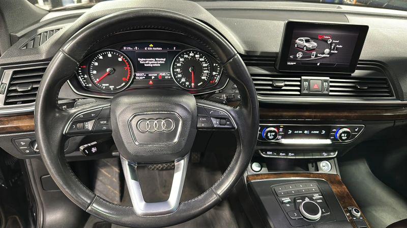 2020 Audi Q5 Titanium Premium 45 TFSI quattro S tronic