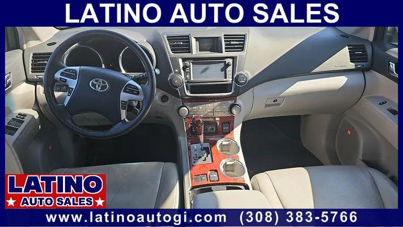 2013 Toyota Highlander Limited V6