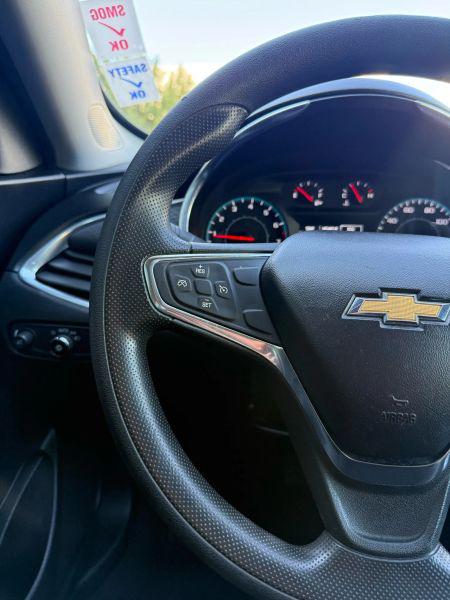 2021 Chevrolet Malibu FWD LT