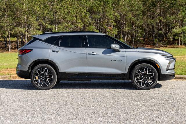 2023 Chevrolet Blazer FWD RS
