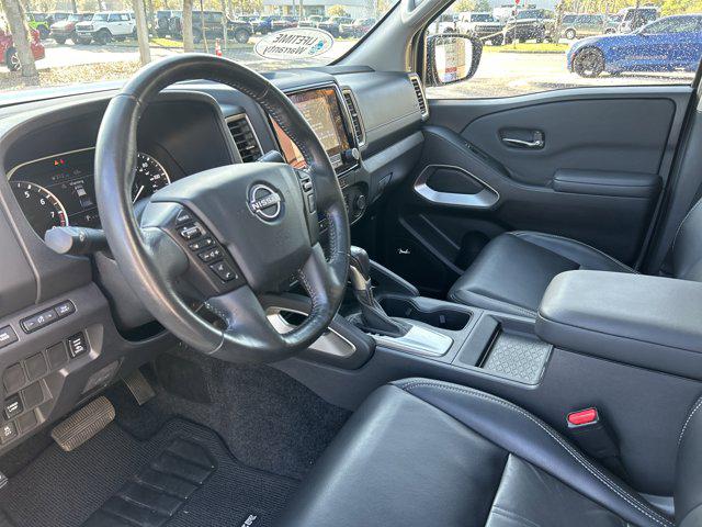 2024 Nissan Frontier Crew Cab SL 4x2