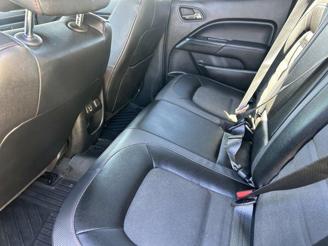 2020 GMC Canyon 4WD Crew Cab Short Box All Terrain - Cloth
