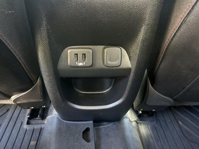 2020 GMC Canyon 4WD Crew Cab Short Box All Terrain - Cloth