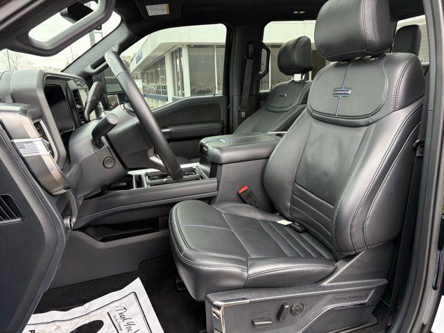 2025 Ford F-250 Platinum