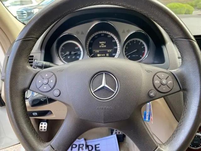 2011 Mercedes-Benz C-CLASS C 300 Luxury 4MATIC