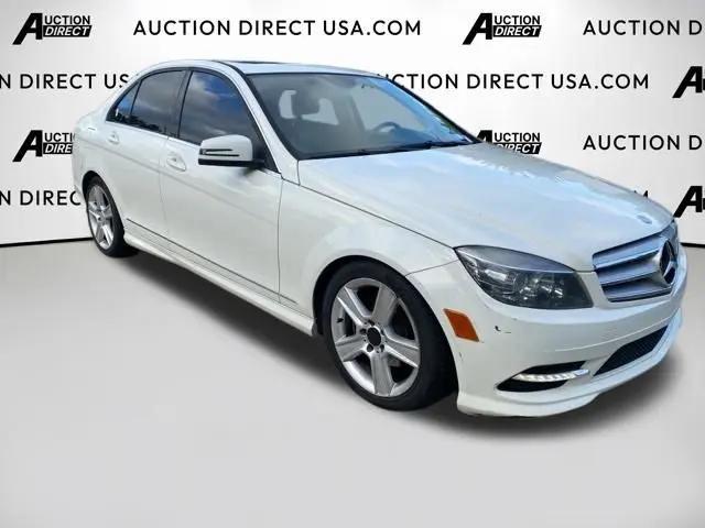 2011 Mercedes-Benz C-CLASS C 300 Luxury 4MATIC