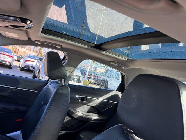 2023 Hyundai Sonata Hybrid Limited