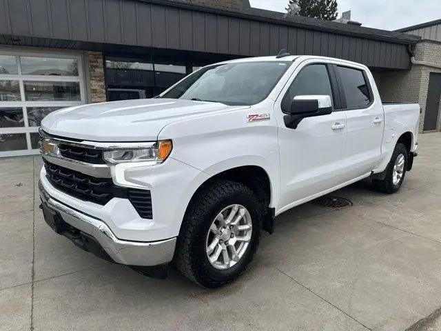 2022 Chevrolet Silverado 1500 4WD Crew Cab Standard Bed LT for sale in Somerset, WI