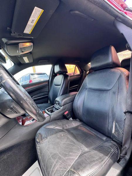 2012 Chrysler 300 Limited
