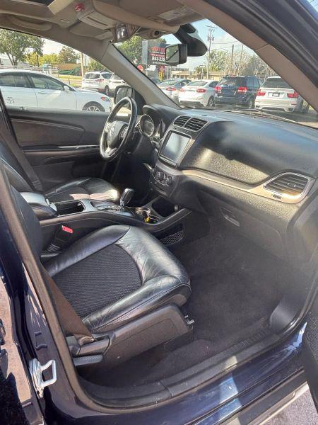 2020 Dodge Journey Crossroad