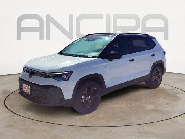 2026 Volkswagen Taos SE Black