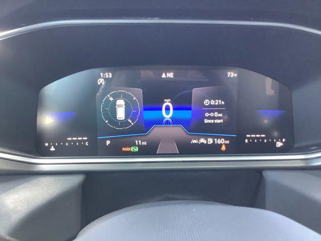 2026 Volkswagen Taos SE Black