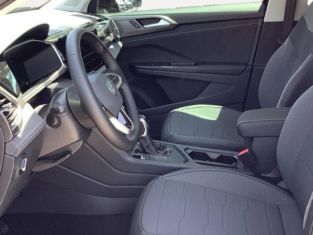 2026 Volkswagen Taos SE Black