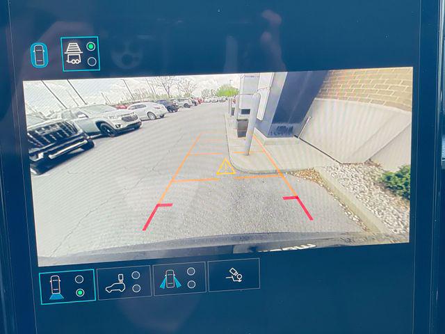 2026 GMC Acadia AT4 AWD