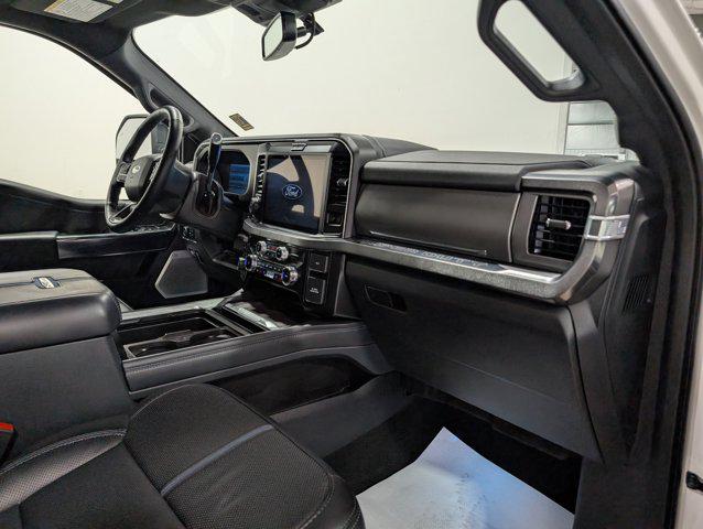 2025 Ford F-350 Platinum