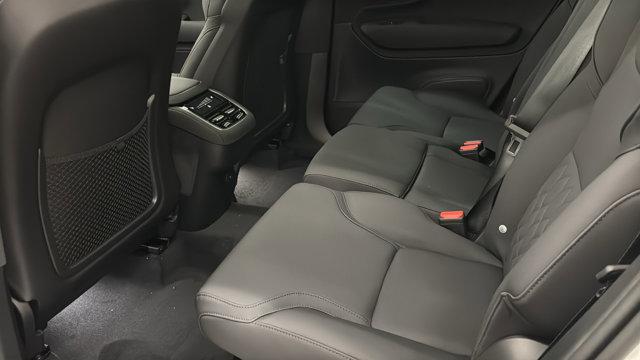 2026 Volvo XC90 Plus, B5 AWD Gas (mild hybrid), Gasoline, Bright, 7 Seats