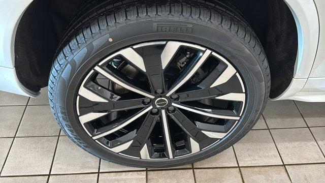2026 Volvo XC90 Plus, B5 AWD Gas (mild hybrid), Gasoline, Bright, 7 Seats