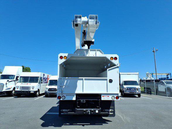 2025 Ford F-750 F750 REGULAR CAB DOCK HGT
