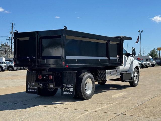 2025 Ford F-650 F650 REGULAR CAB DOCK HGT