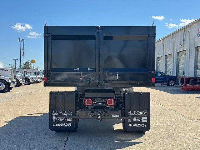 2025 Ford F-650 F650 REGULAR CAB DOCK HGT