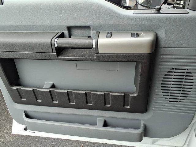 2026 Ford F-750 F750 REGULAR CAB DOCK HGT