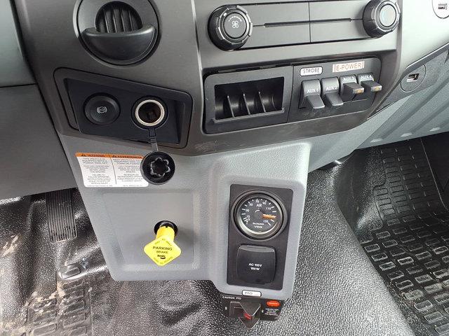 2026 Ford F-750 F750 REGULAR CAB DOCK HGT