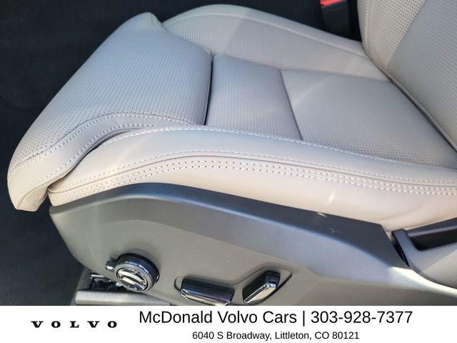 2026 Volvo XC90 Plug-In Hybrid Ultra, T8 AWD, Electric/Gasoline, Bright, 7 Seats