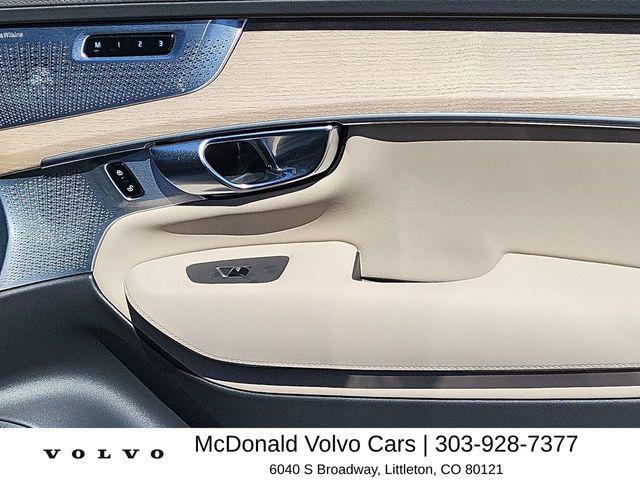 2026 Volvo XC90 Plug-In Hybrid Ultra, T8 AWD, Electric/Gasoline, Bright, 7 Seats