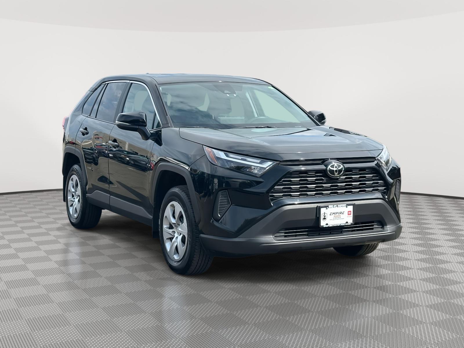 2025 Toyota RAV4 LE AWD