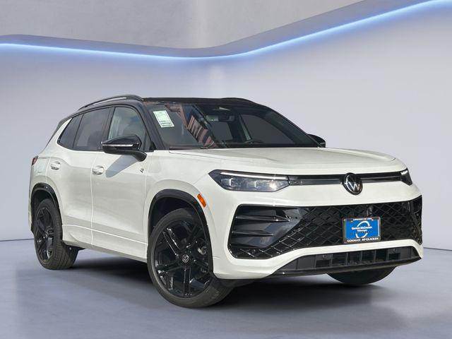 2026 Volkswagen Tiguan SE R-Line Black for sale in Longview, TX
