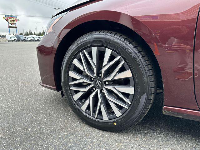 2025 Nissan Altima SV FWD