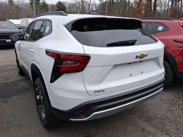 2026 Chevrolet Trax FWD LT