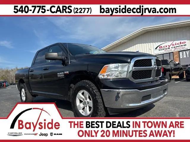 2019 RAM 1500 Classic SLT Crew Cab 4x4 57 Box