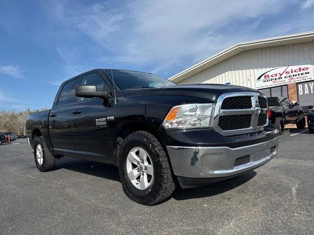 2019 RAM 1500 Classic SLT Crew Cab 4x4 57 Box