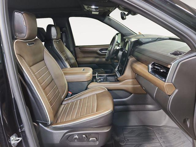 2025 GMC Yukon 4WD Denali Ultimate