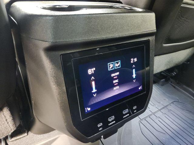 2025 GMC Yukon 4WD Denali Ultimate