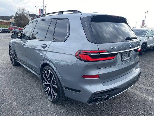 2023 BMW X7 M60i