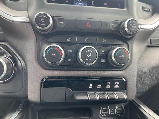 2022 Ram 1500 Big Horn Crew Cab 4x4 5'7" Box
