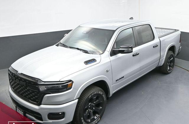 2026 Ram 1500 Lone Star Crew Cab 4x4 5'7" Box