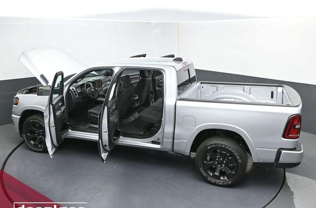 2026 Ram 1500 Lone Star Crew Cab 4x4 5'7" Box