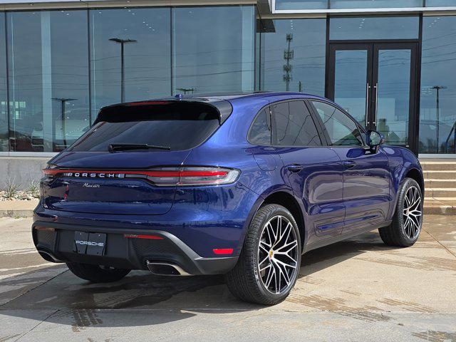 2026 Porsche Macan AWD