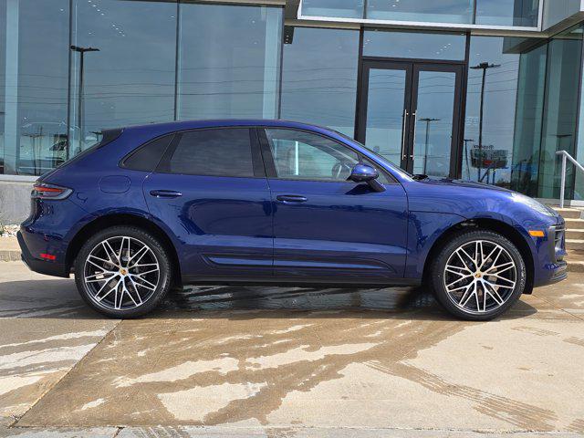 2026 Porsche Macan AWD
