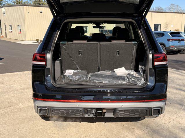 2026 Volkswagen Atlas Peak Edition