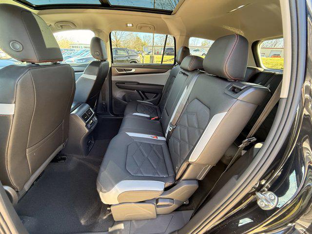 2026 Volkswagen Atlas Peak Edition