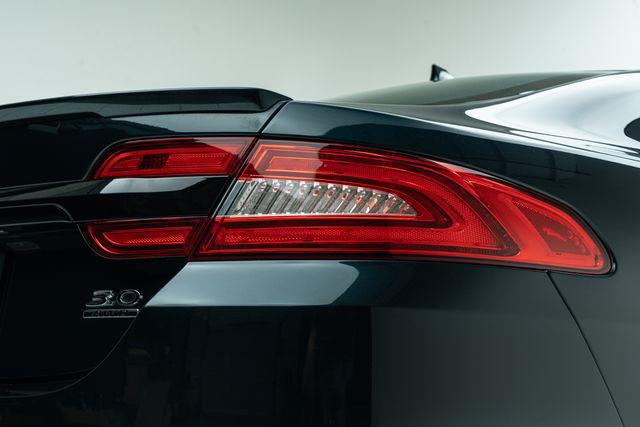 2015 Jaguar XF 3.0 Portfolio