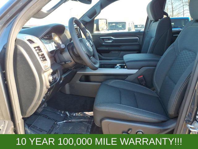 2026 Ram 1500 Big Horn Crew Cab 4x4 5'7" Box